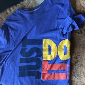 Mens Nike T-shirt